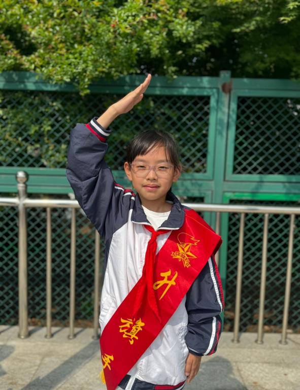 十月光荣的升旗手